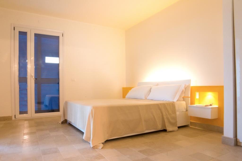 Melus Maris Hostal Syracuse Habitación foto