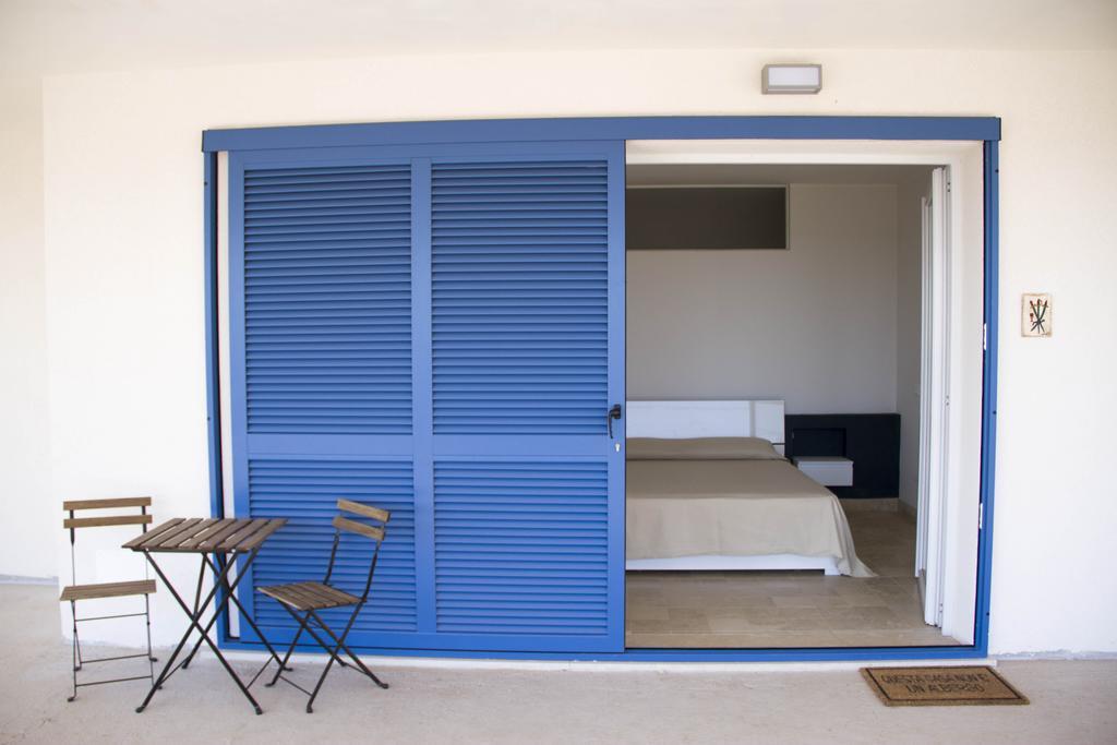 Melus Maris Hostal Syracuse Habitación foto